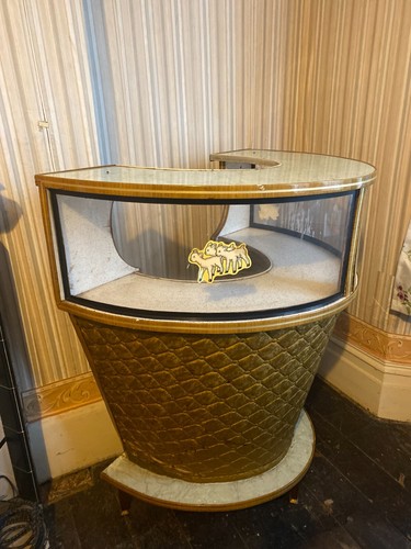 Retro cocktail drinks cabinet - retro,