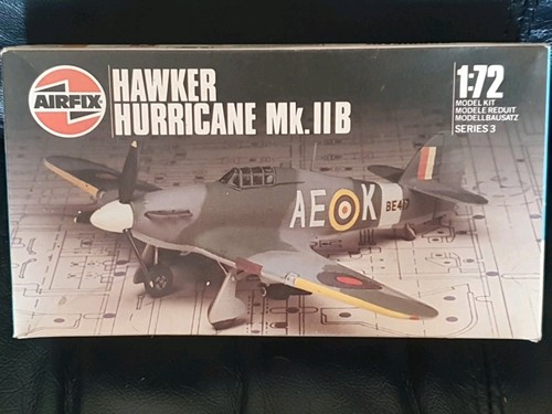 Airfix 03044 hawker hurricane - airfix,