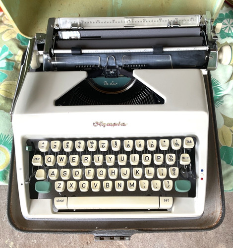 Vintage olympia sm9 - vintage, deluxe