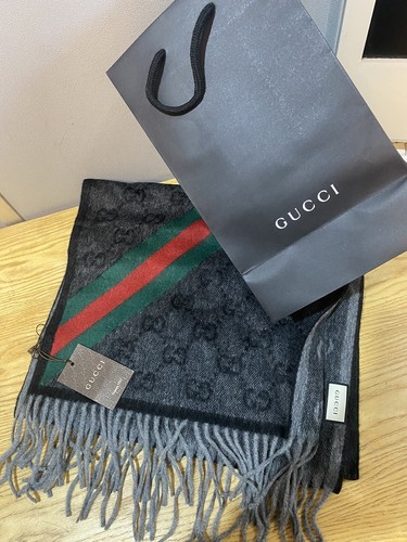 Authentic gucci wool scarf - wool,