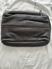 Aquascutum Leather Shoe/travel Bag