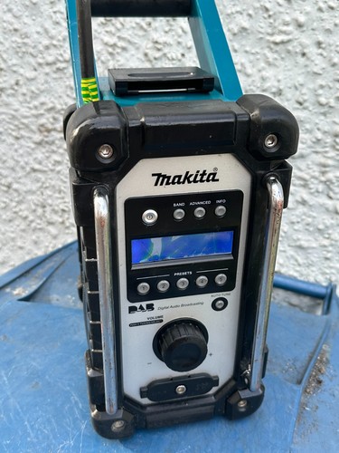 Makita dmr109 job - makita,