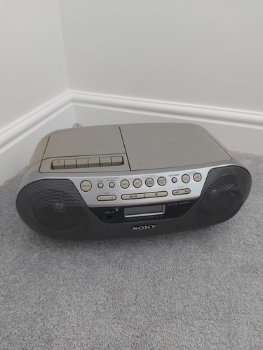 Sony cfd s05 radio cassette - cd,