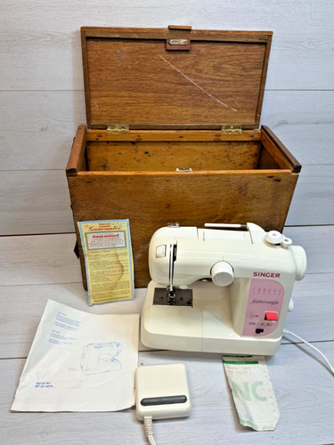 Singer 100 featherweight - singer,