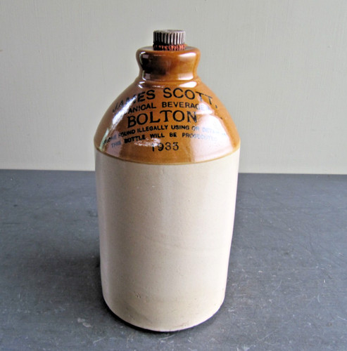Stoneware flagon two tone - flagon,