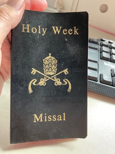 Holy week missal 1973 - holy,