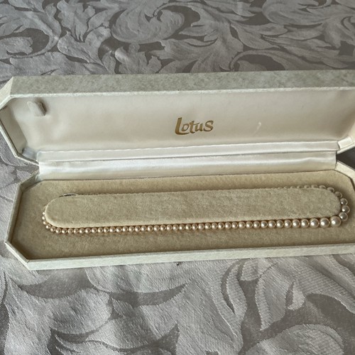 Vintage lotus simulated pearl - lotus,