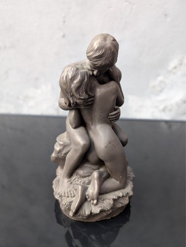 Vintage heredities cold - vintage, cast