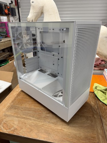 Nzxt flow white mid - h5,