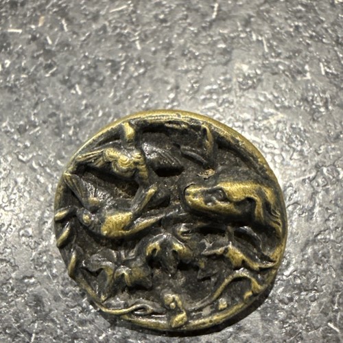 Antique picture button - antique,
