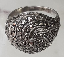 SILVER MARCASITE RING SIZE M