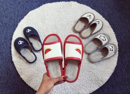 Kids leather slippers boys - leather,