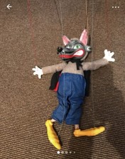 Wolf pelham puppets - pelham,