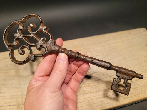 Antique vintage style cast - antique,