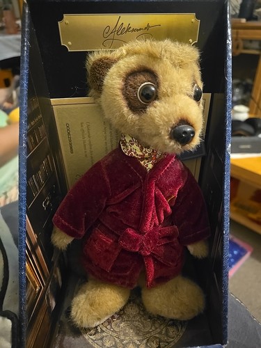 Compare the meerkat toy - compare,