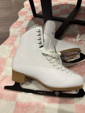Jackson 500 Classic Figure Skates White Ice Skates 