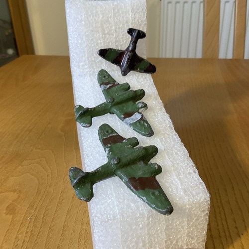 Old lead aeroplanes - old,