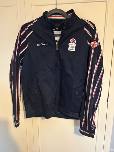 Team jacket opening - gb,