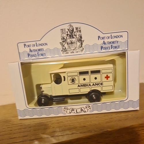 Lledo lp28037 mack canvas - mack,