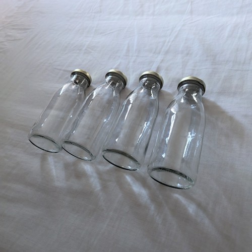 Four glass milk - four,