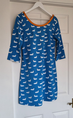 Moromini duck pond print a - duck,