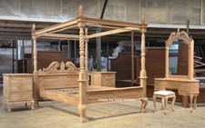 TEAK Wood french Queen Anne