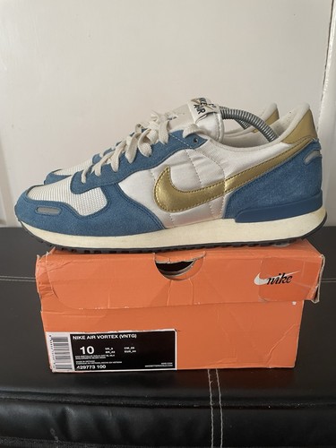 Rare 2011 nike - rare,