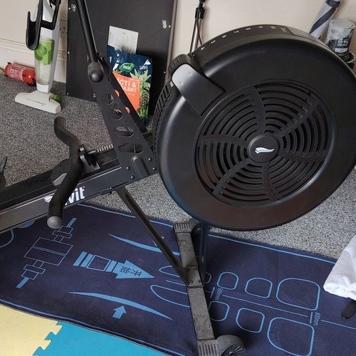 Crivit rowing machine with lcd - crivit,