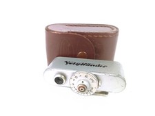Voigtlander 90/084 Range Finder with Case