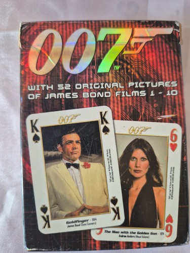 James bond 007 playing - bond,