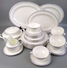Royal Doulton Dinner Service Set SIMPLICITY for 6. Plates Bowls White Bone China
