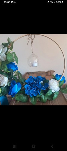 Table centre pieces in - x,