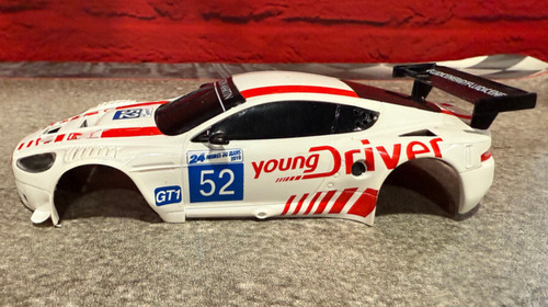 Scx scale aston - scx, martin