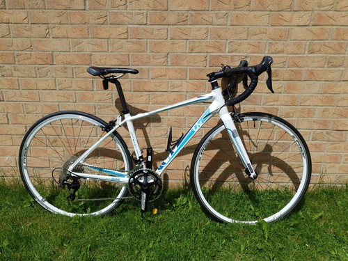 Giant womans road bike - 🚲giant, liv