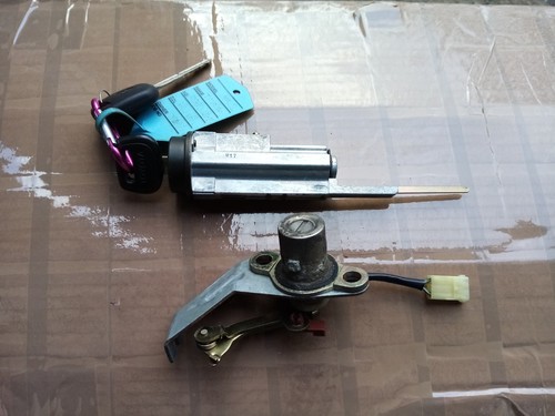 Toyota mr2 lock - toyota, keys
