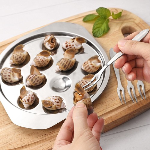 Snail pan serving - snail,
