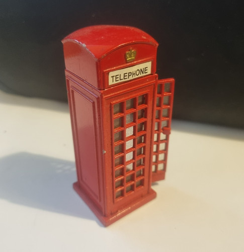 Red telephone box - telephone, model