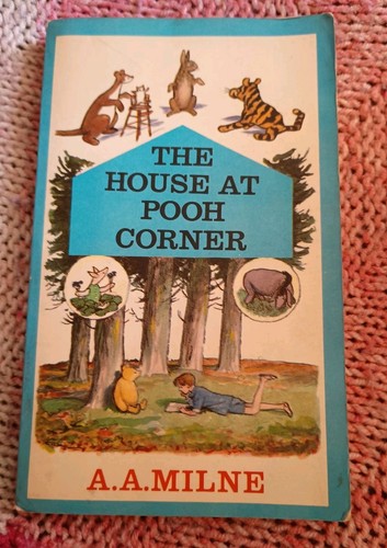 Milne the house at pooh - a,