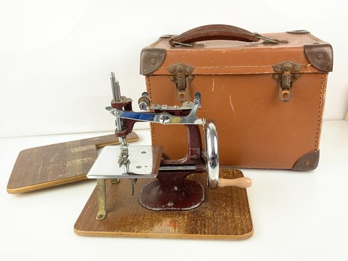 The essex hand crank - essex,