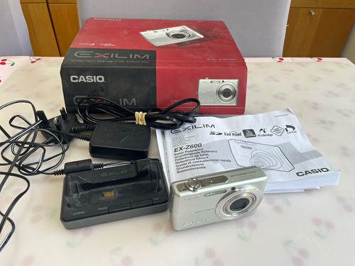 Casio exilim z600 silver - casio,