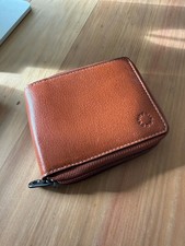 Yoshi Leather Zip Around Brown