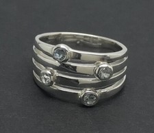 Blue topaz ring, solid
