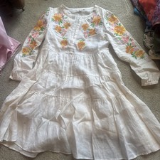 Stunning maje White Linen