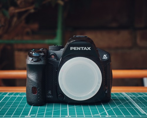 Pentax 3mp dslr - pentax,