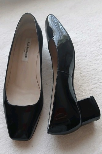 Bennett luxury black - k,