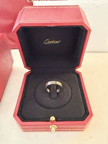 Cartier love ring - cartier,