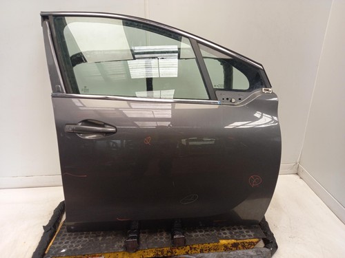 Peugeot 208 right front - peugeot,