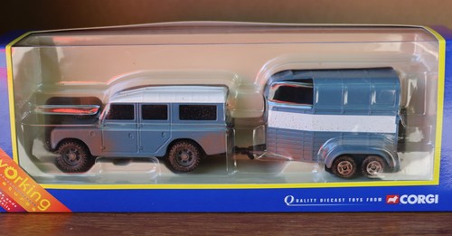 Corgi ty82702 land rover - corgi, ty82702,