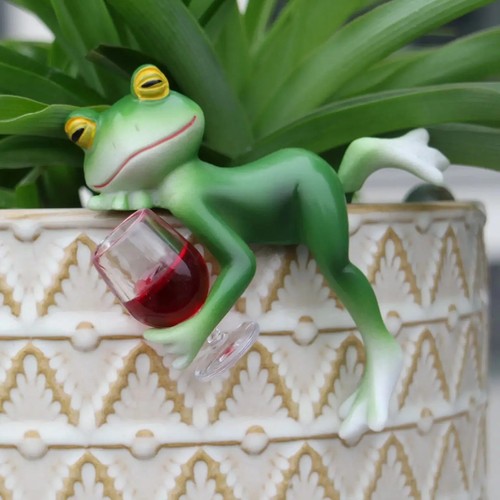 Resin frog hanging - resin, garden