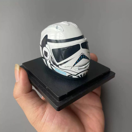 Scale male helmet model - 1/6,